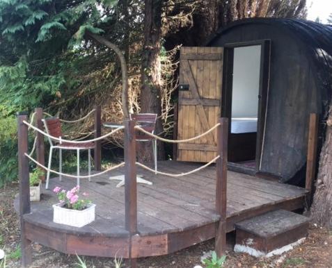 Charming 2-Bed Cabin In Domfront-En-Poiraie Perrou Dış mekan fotoğraf